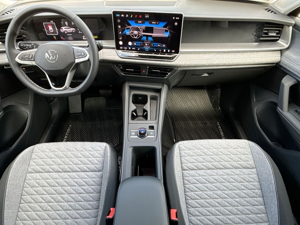 Thumbnail: 2026 Volkswagen Tiguan - 13