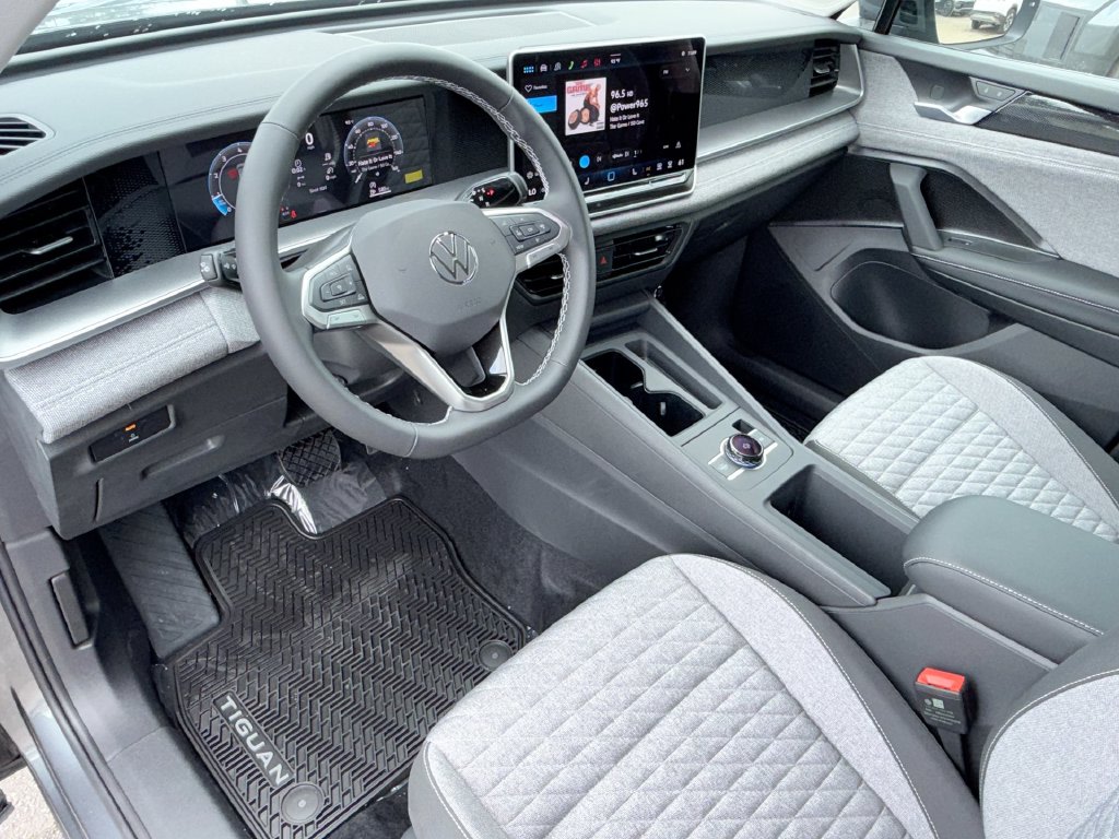 Thumbnail: 2026 Volkswagen Tiguan - 2