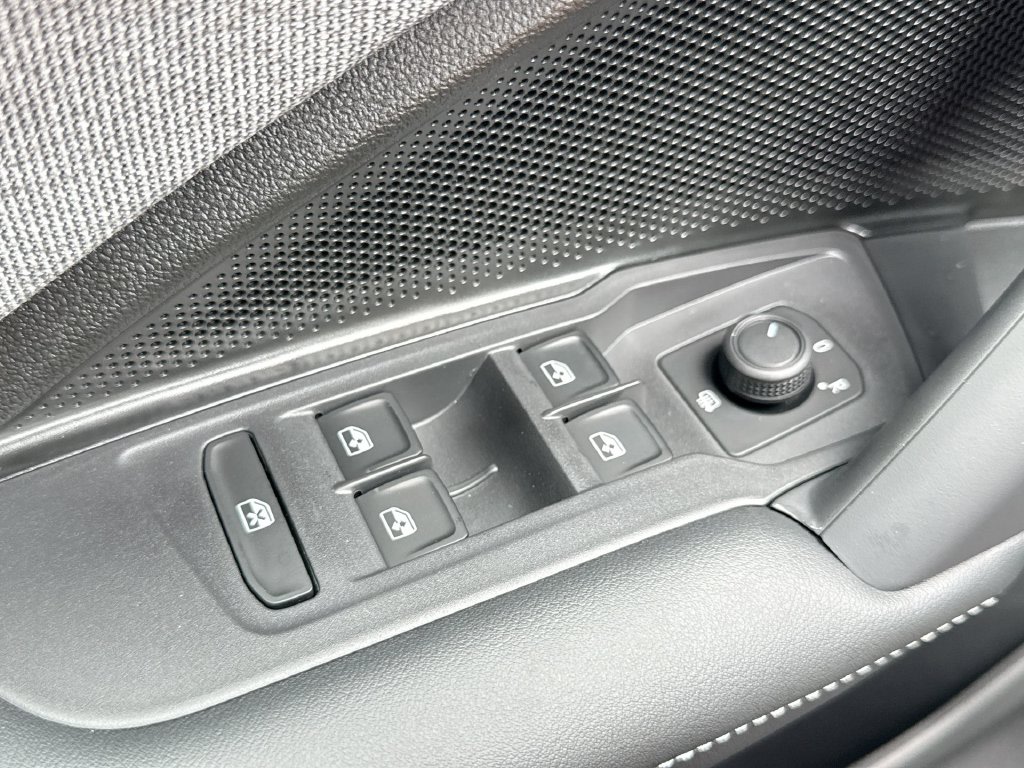 Thumbnail: 2026 Volkswagen Tiguan - 27