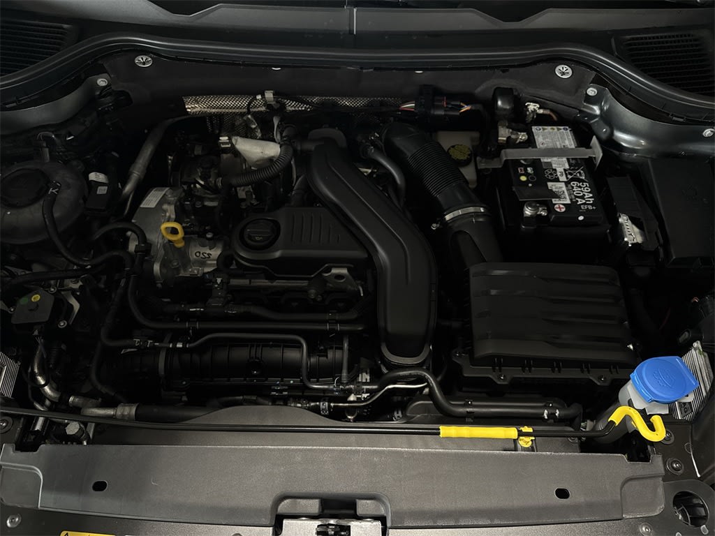 Thumbnail: 2025 Volkswagen Taos - 9