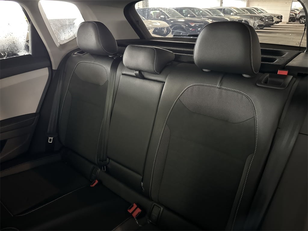 Thumbnail: 2025 Volkswagen Taos - 13