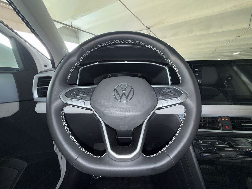 Thumbnail: 2026 Volkswagen Taos - 10