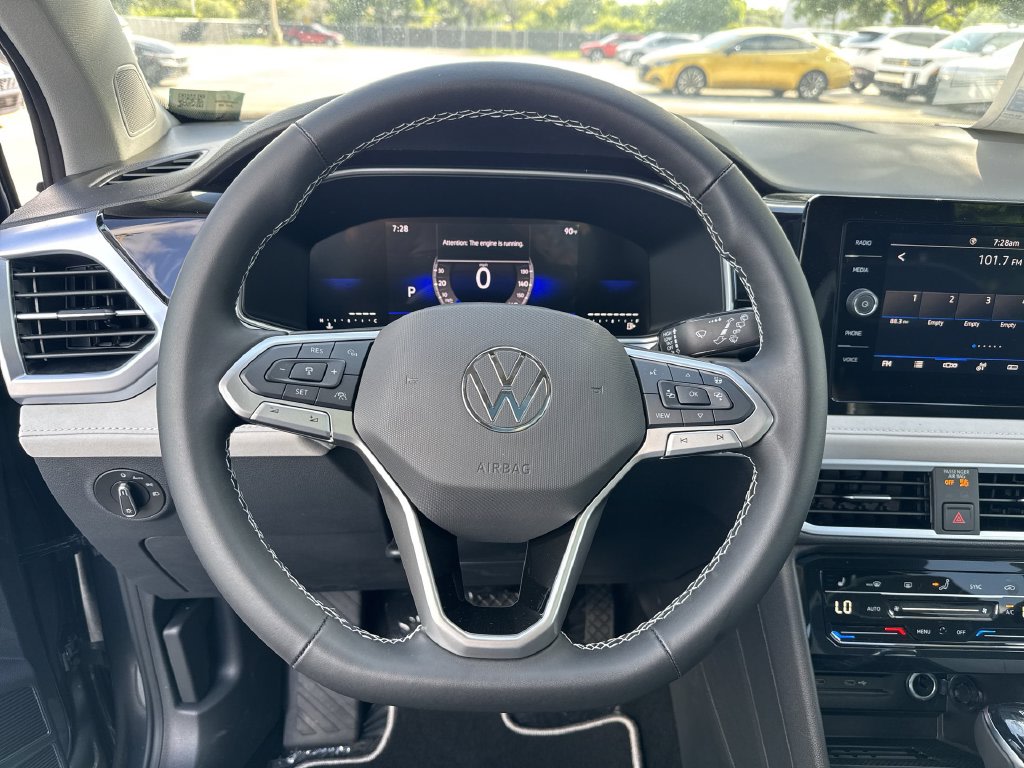Thumbnail: 2026 Volkswagen Taos - 8