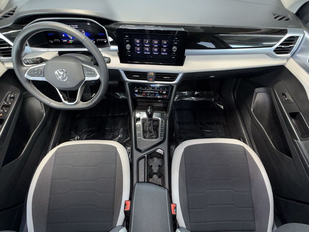 Thumbnail: 2026 Volkswagen Taos - 13