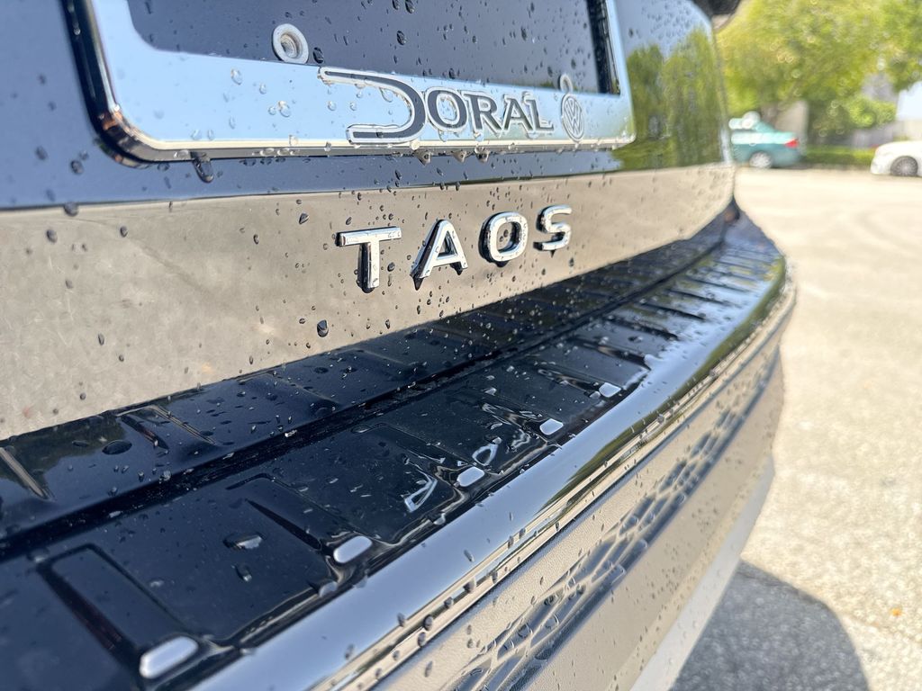 Thumbnail: 2026 Volkswagen Taos - 6