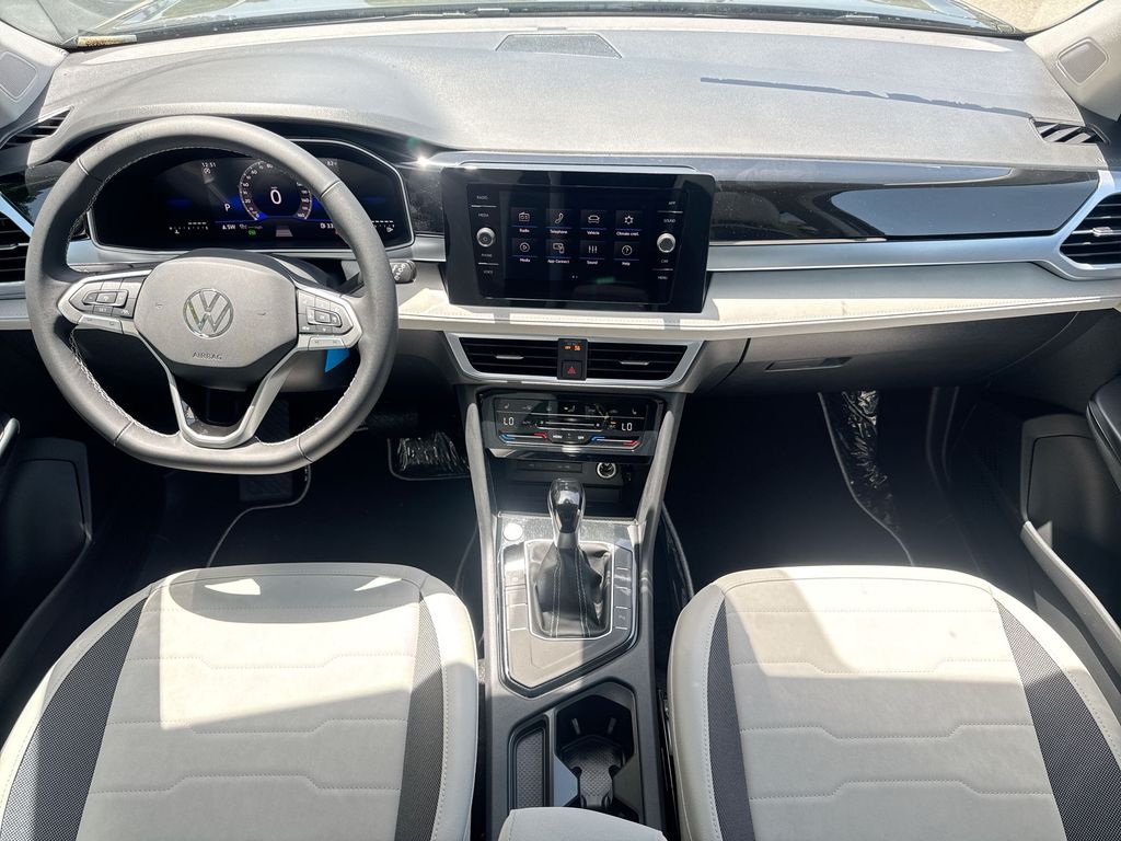 Thumbnail: 2026 Volkswagen Taos - 13