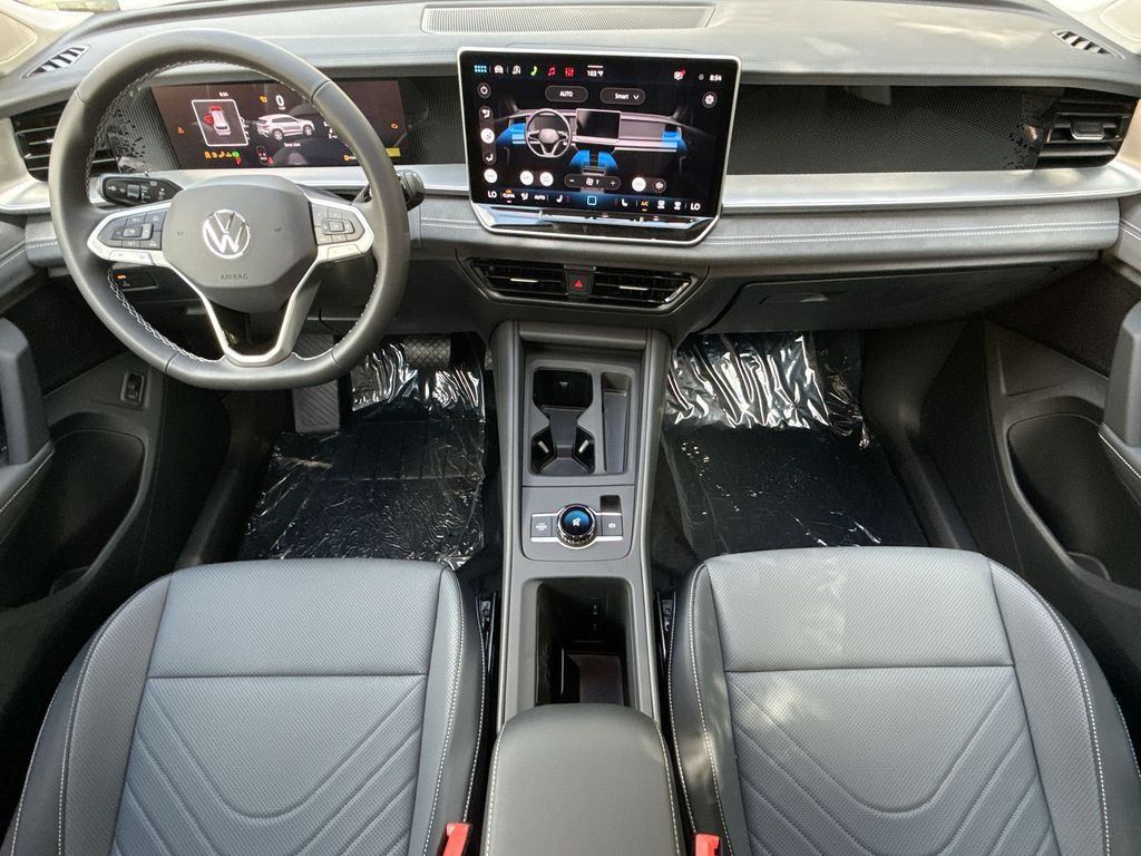 Thumbnail: 2026 Volkswagen Tiguan - 14