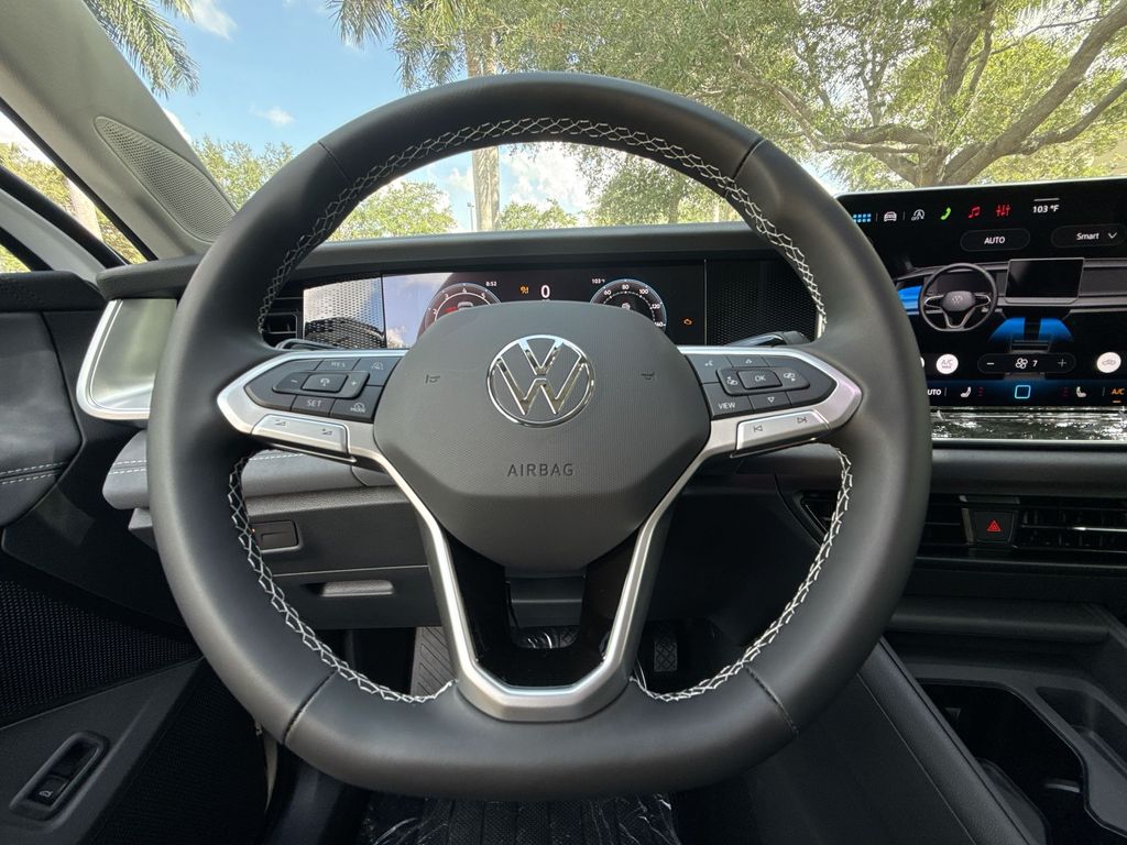 Thumbnail: 2026 Volkswagen Tiguan - 10