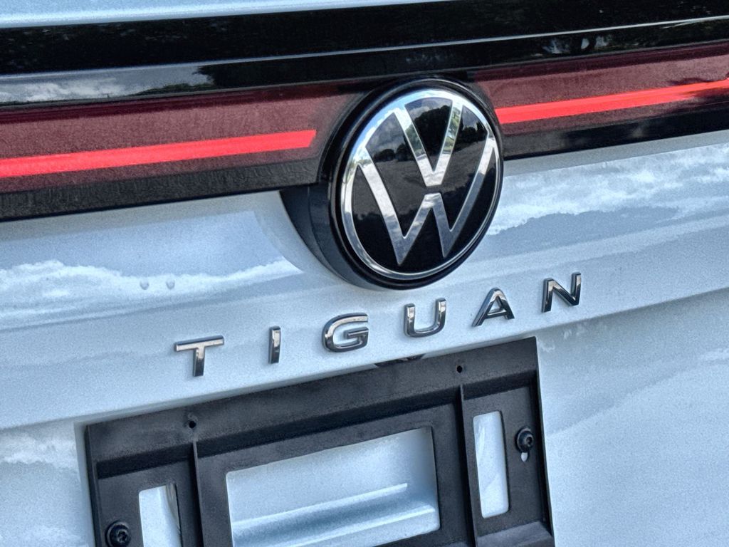 Thumbnail: 2026 Volkswagen Tiguan - 7