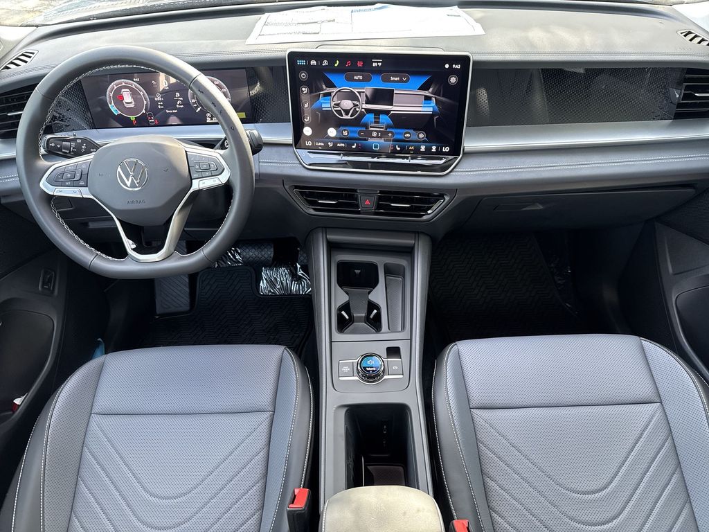 Thumbnail: 2026 Volkswagen Tiguan - 13