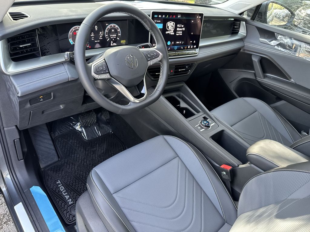 Thumbnail: 2026 Volkswagen Tiguan - 2