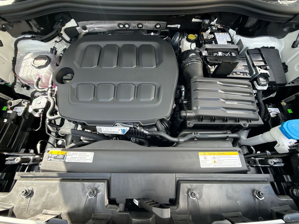 Thumbnail: 2026 Volkswagen Tiguan - 9