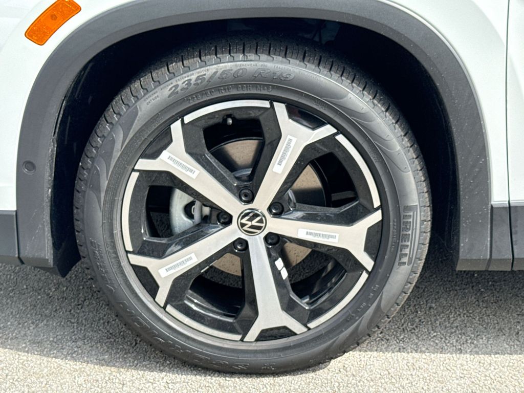 Thumbnail: 2026 Volkswagen Tiguan - 8