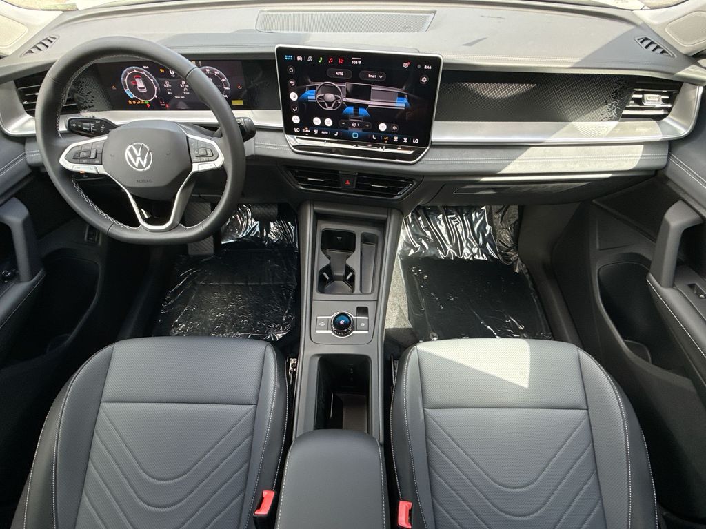 Thumbnail: 2026 Volkswagen Tiguan - 14