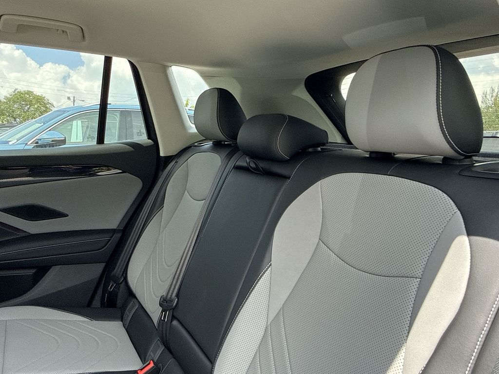 Thumbnail: 2026 Volkswagen Tiguan - 13