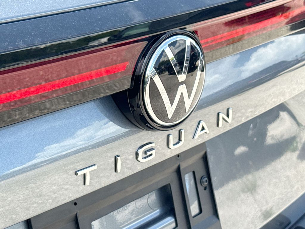 Thumbnail: 2026 Volkswagen Tiguan - 7