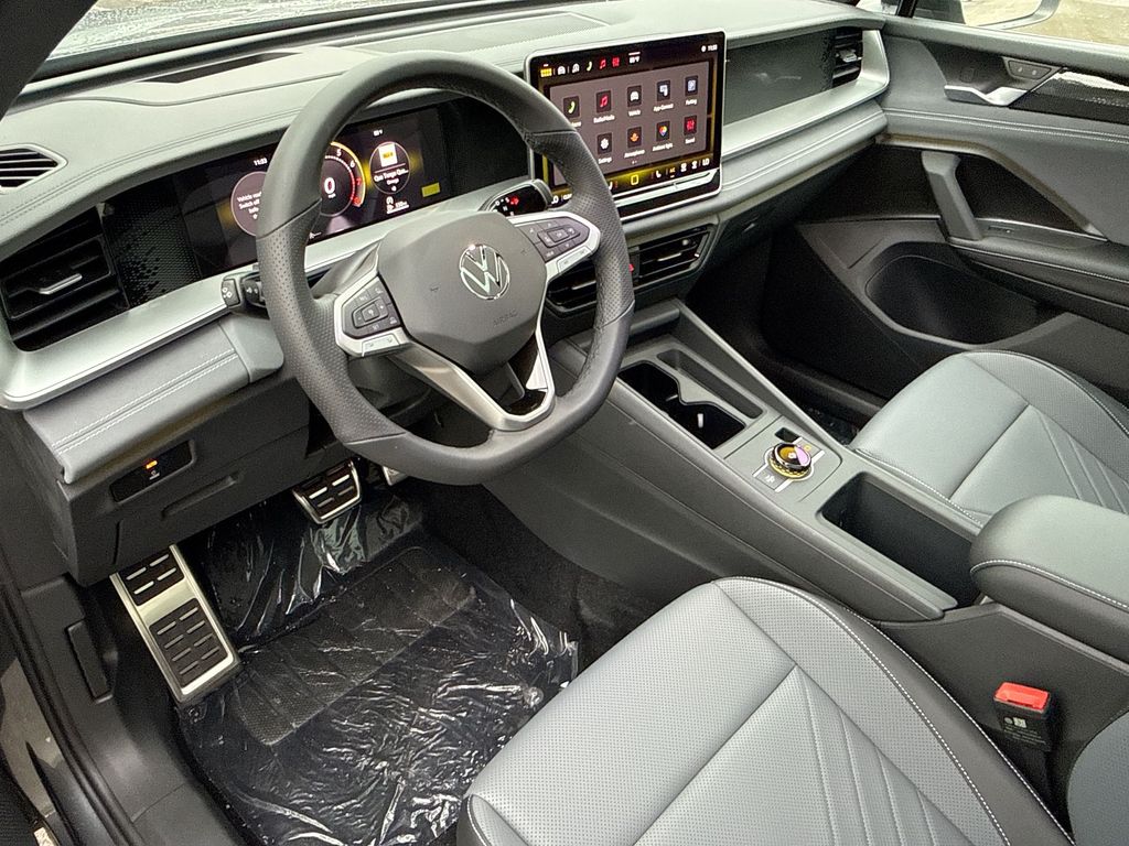 Thumbnail: 2026 Volkswagen Tiguan - 2