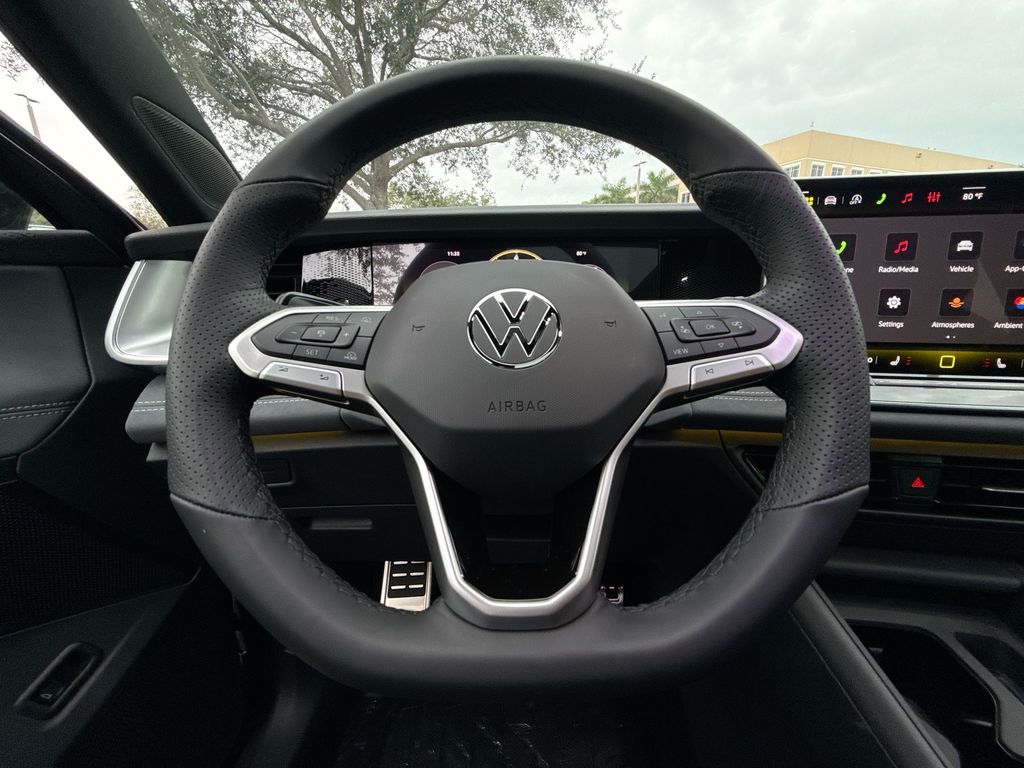 Thumbnail: 2026 Volkswagen Tiguan - 10