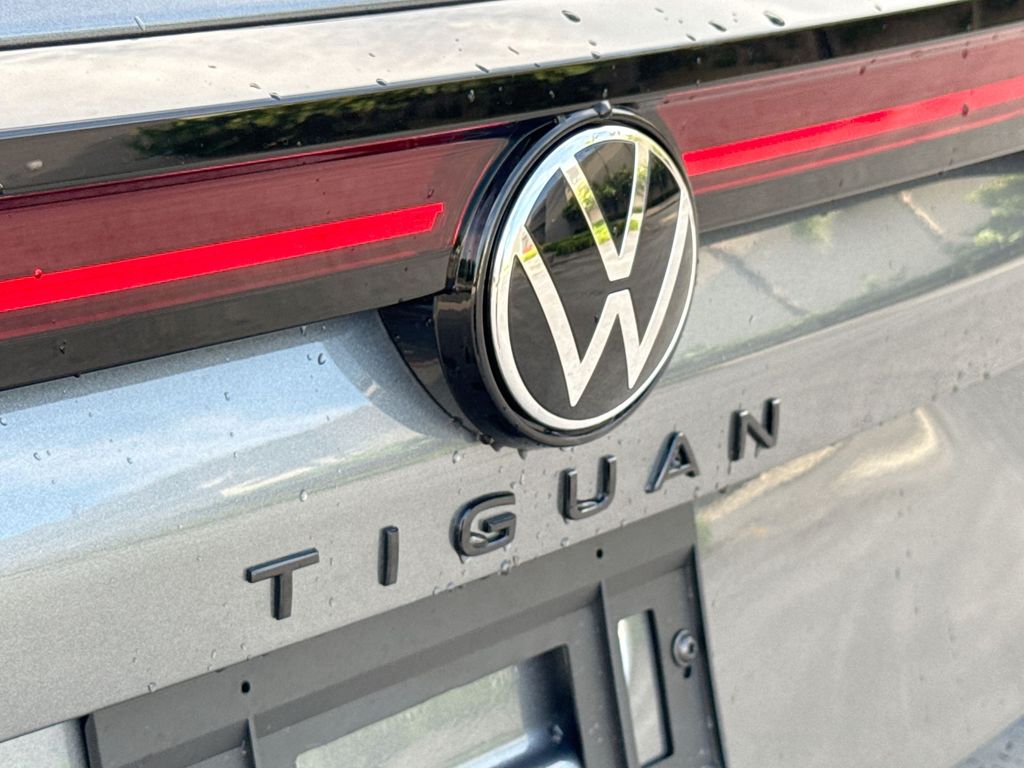 Thumbnail: 2026 Volkswagen Tiguan - 7