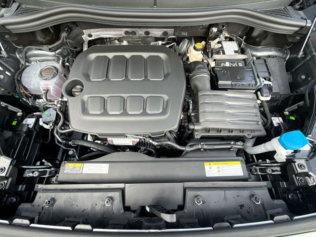 Thumbnail: 2026 Volkswagen Tiguan - 9