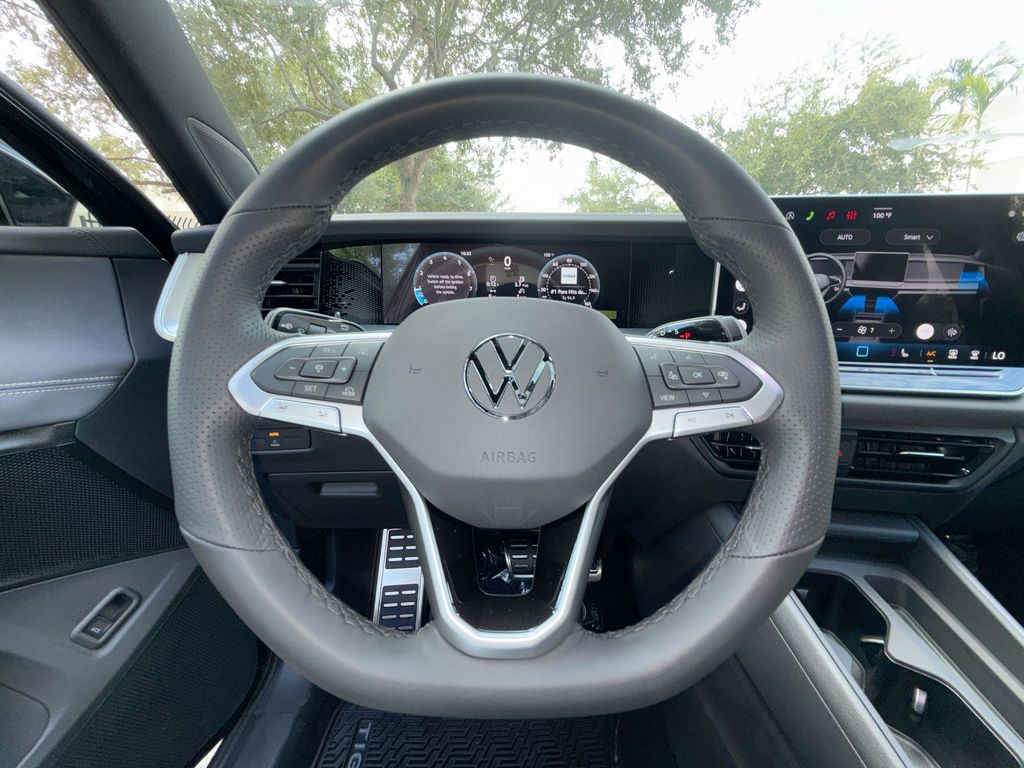 Thumbnail: 2026 Volkswagen Tiguan - 9