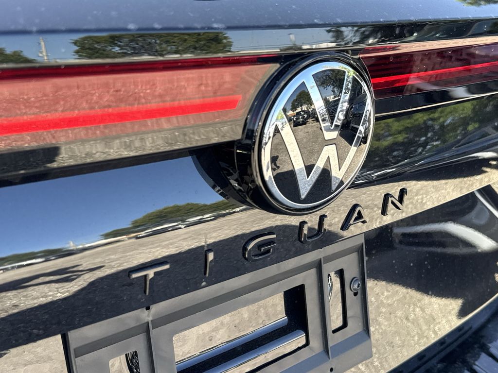 Thumbnail: 2026 Volkswagen Tiguan - 6