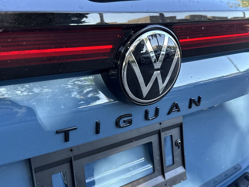 Thumbnail: 2026 Volkswagen Tiguan - 6