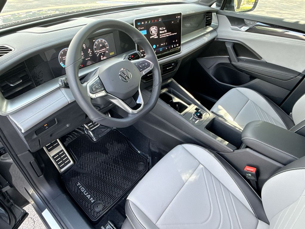 Thumbnail: 2026 Volkswagen Tiguan - 2