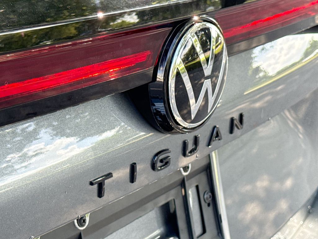 Thumbnail: 2026 Volkswagen Tiguan - 7
