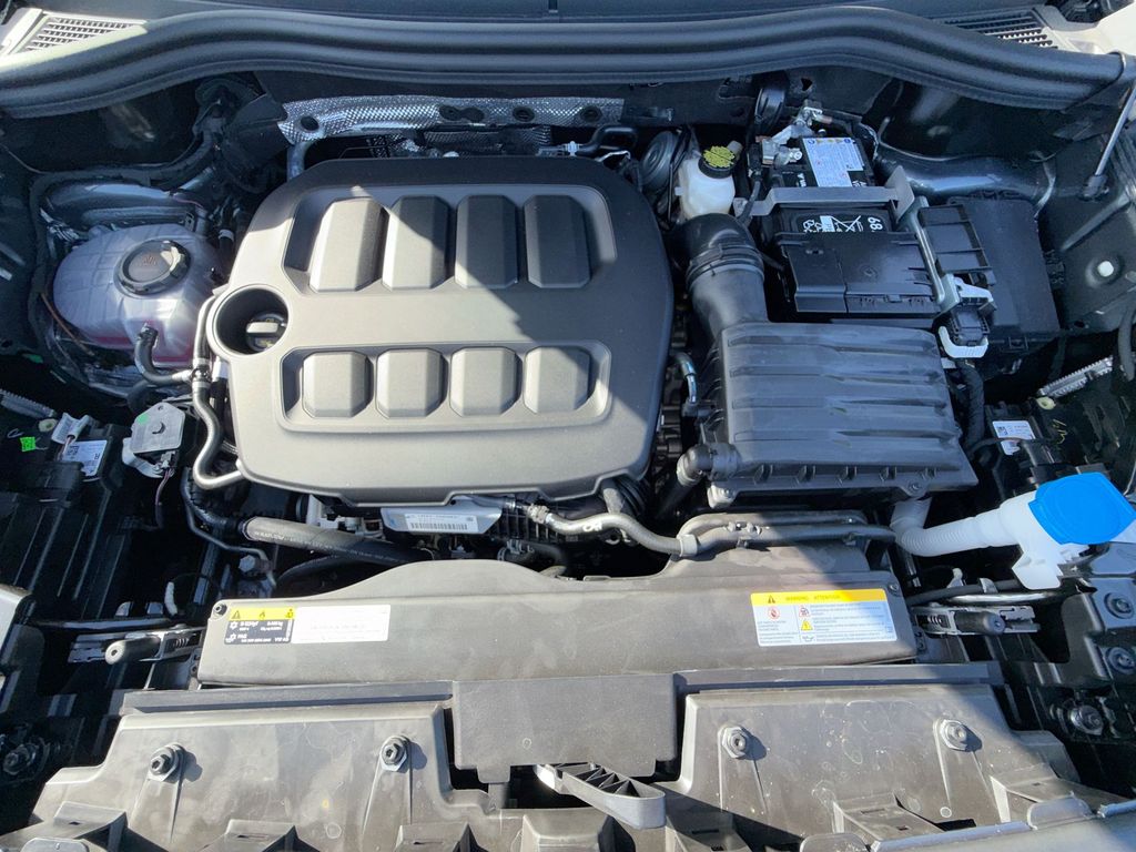 Thumbnail: 2026 Volkswagen Tiguan - 8