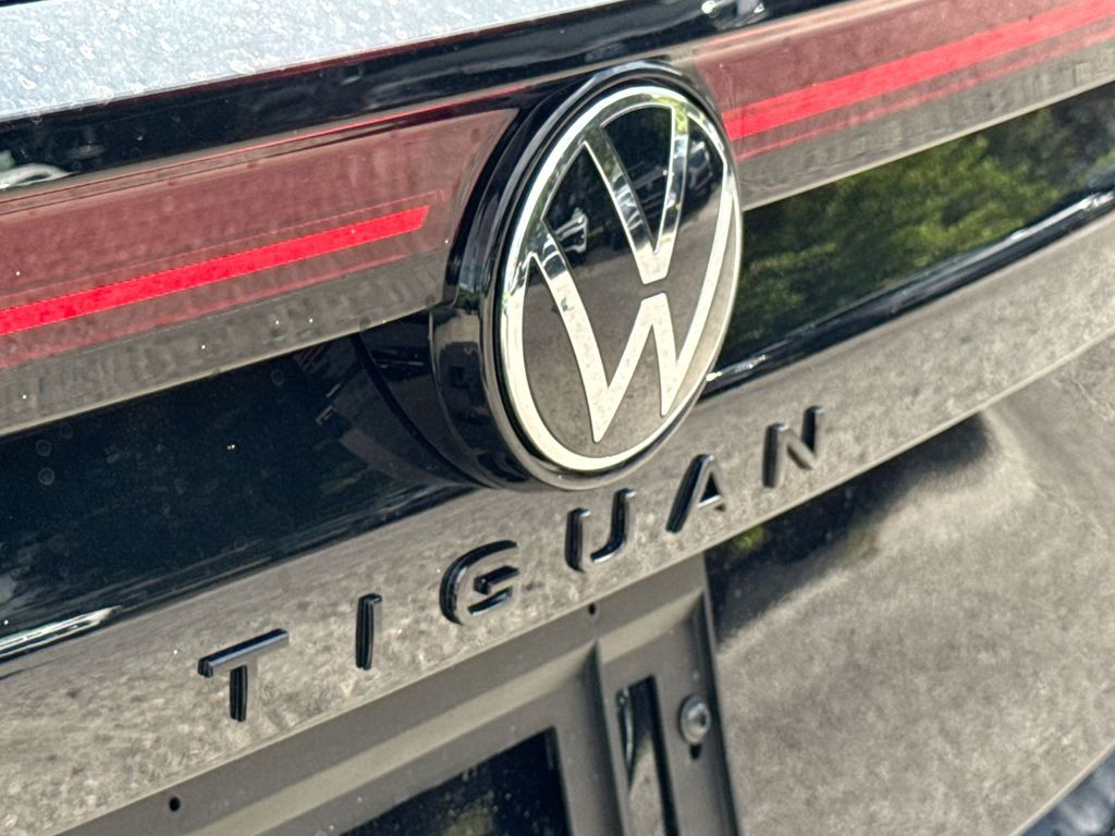 Thumbnail: 2026 Volkswagen Tiguan - 6