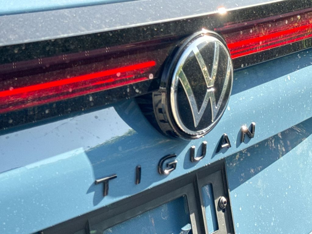 Thumbnail: 2026 Volkswagen Tiguan - 7
