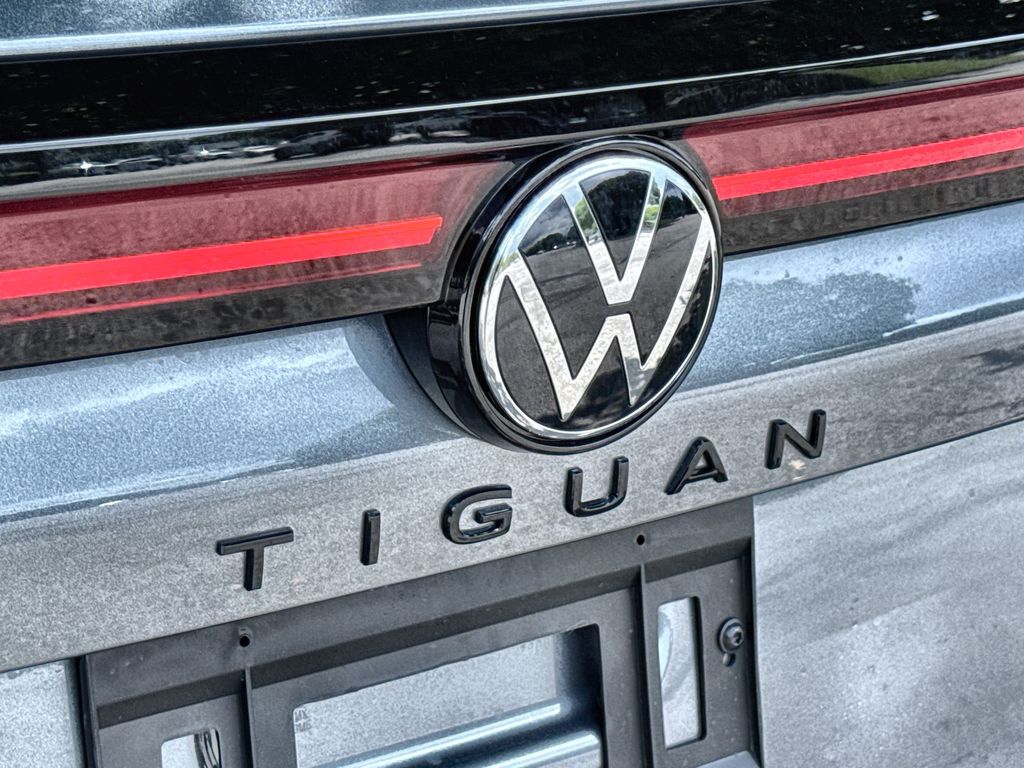 Thumbnail: 2026 Volkswagen Tiguan - 6
