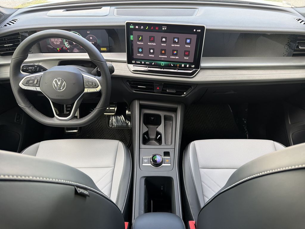 Thumbnail: 2026 Volkswagen Tiguan - 14