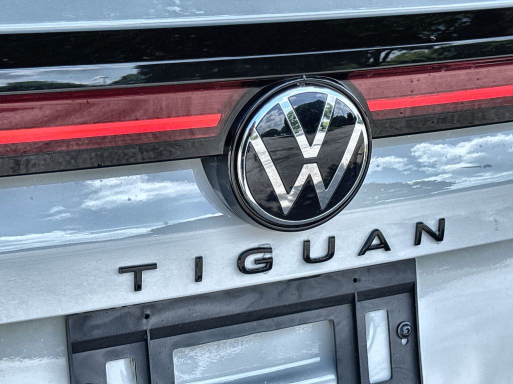 Thumbnail: 2026 Volkswagen Tiguan - 6