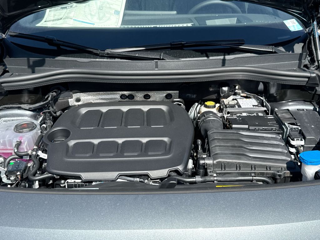 Thumbnail: 2026 Volkswagen Tiguan - 9