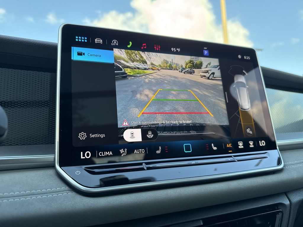 Thumbnail: 2026 Volkswagen Tiguan - 24