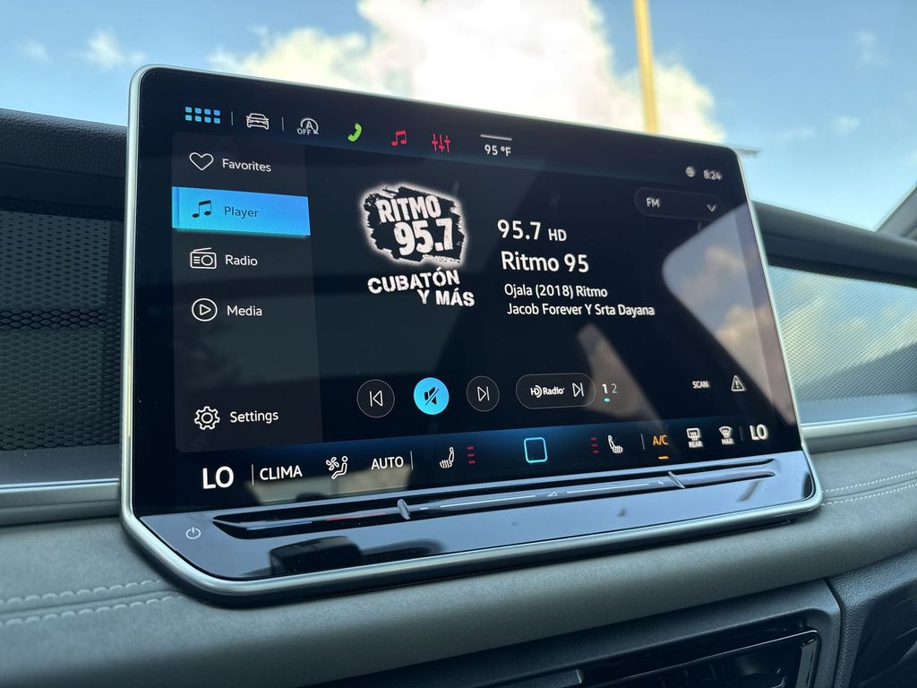 Thumbnail: 2026 Volkswagen Tiguan - 13