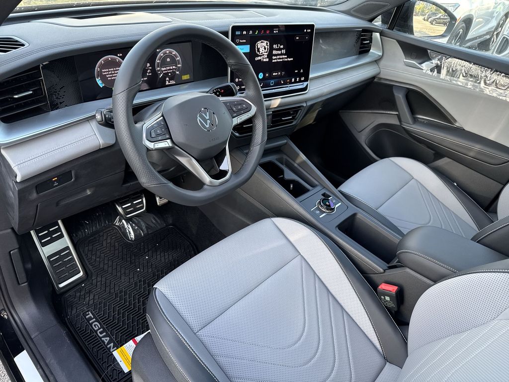 Thumbnail: 2026 Volkswagen Tiguan - 2