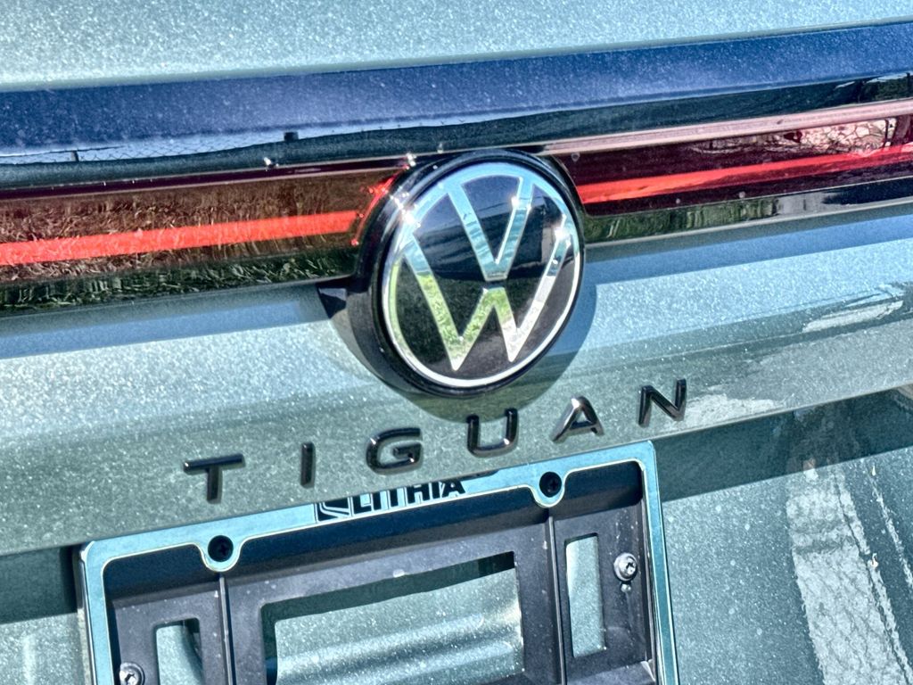 Thumbnail: 2026 Volkswagen Tiguan - 6