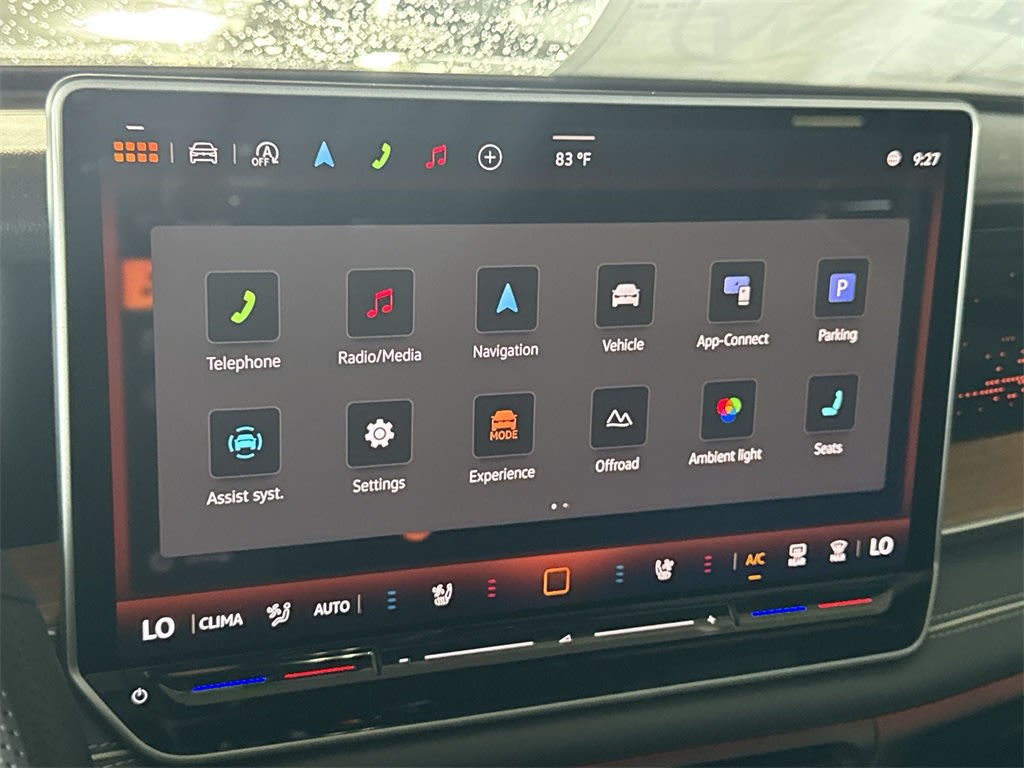 Thumbnail: 2025 Volkswagen Tiguan - 15