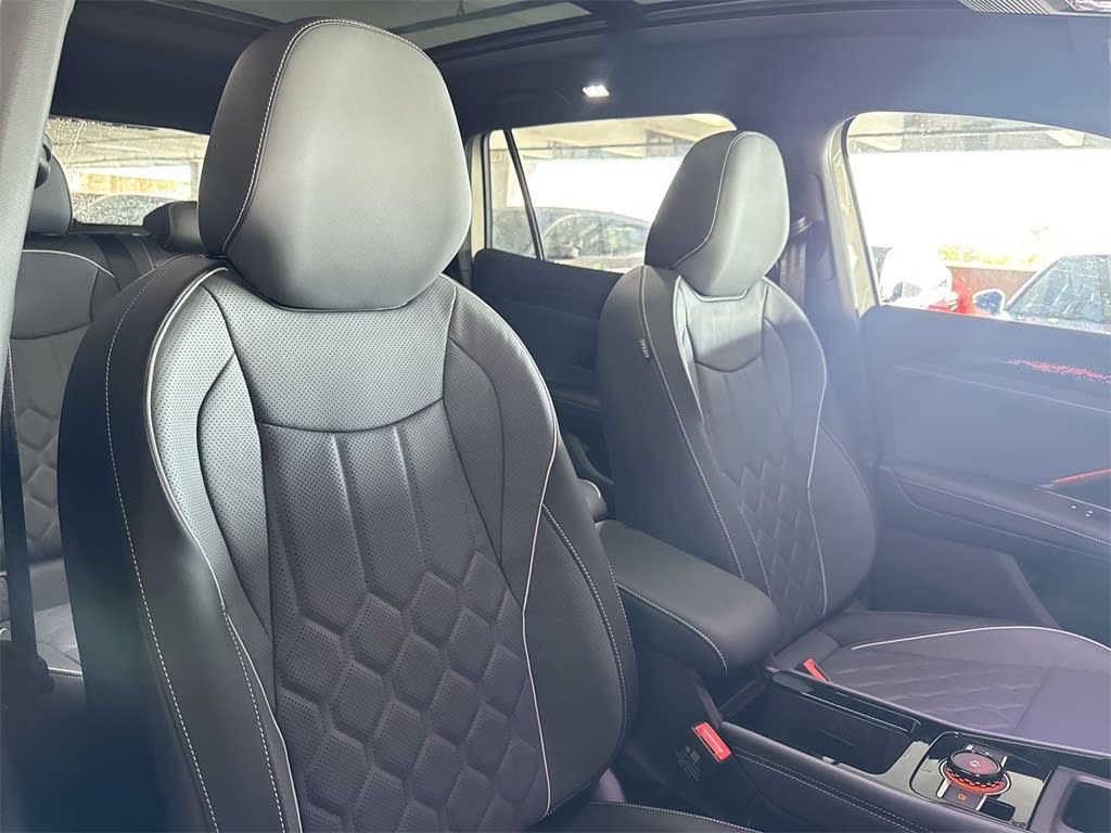 Thumbnail: 2025 Volkswagen Tiguan - 29