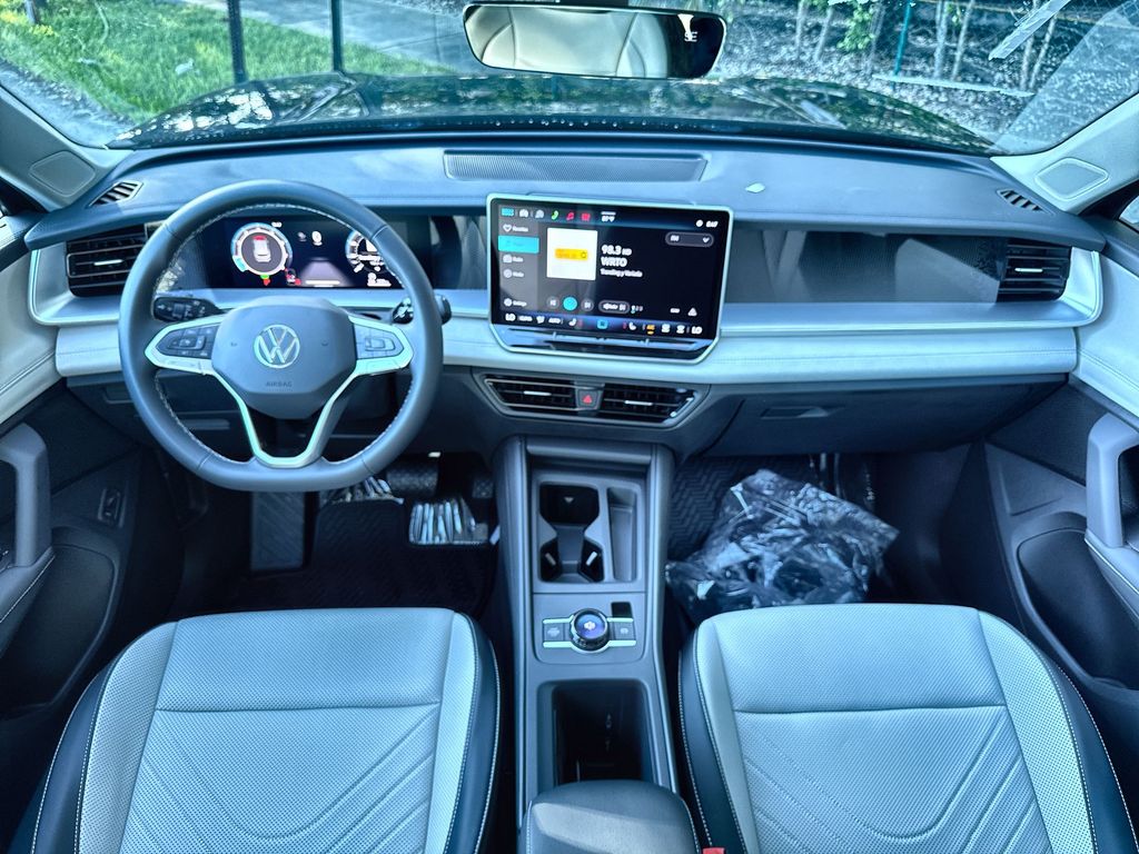 Thumbnail: 2026 Volkswagen Tiguan - 14