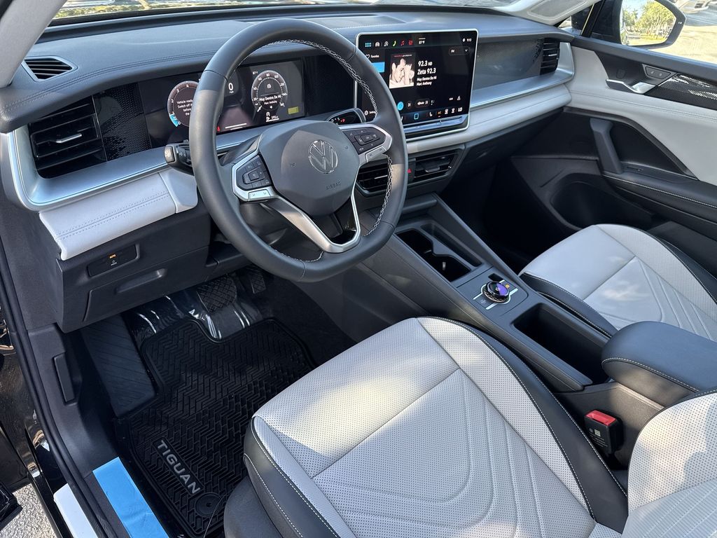Thumbnail: 2026 Volkswagen Tiguan - 2