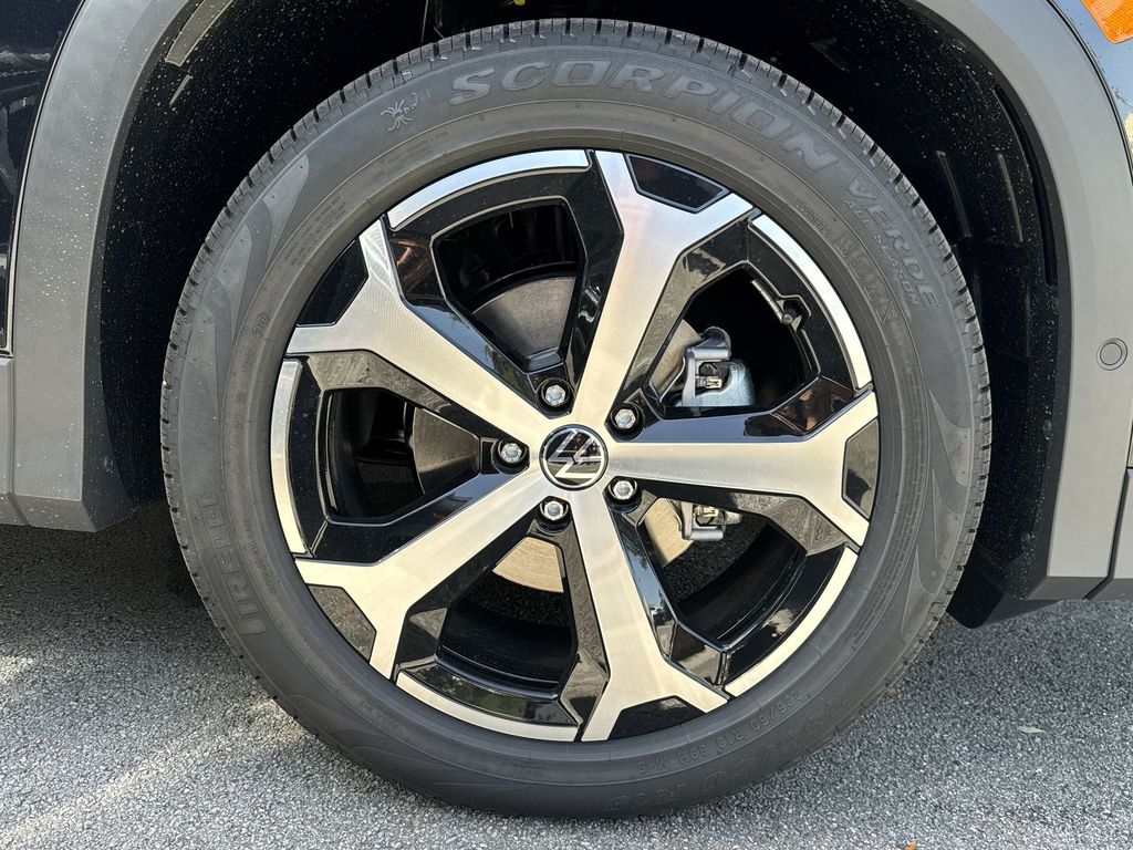 Thumbnail: 2026 Volkswagen Tiguan - 8