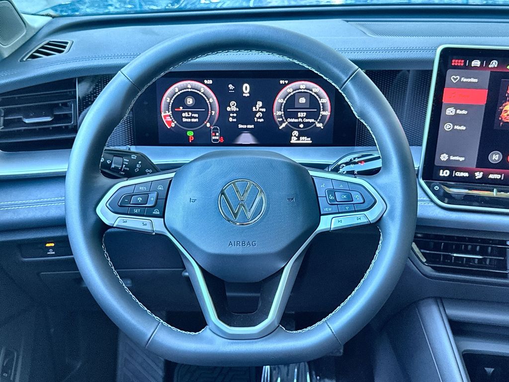 Thumbnail: 2026 Volkswagen Tiguan - 10
