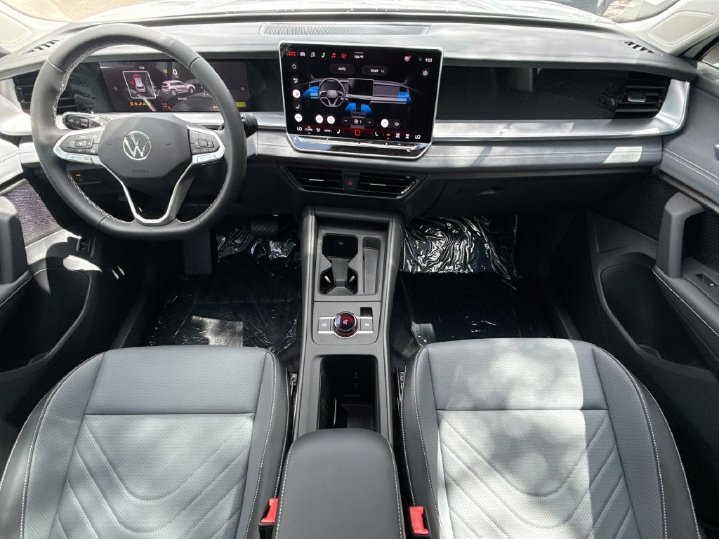 Thumbnail: 2026 Volkswagen Tiguan - 12
