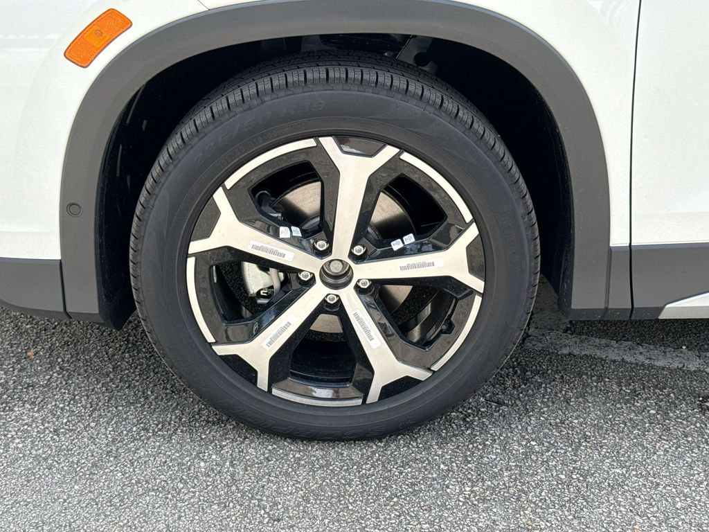 Thumbnail: 2026 Volkswagen Tiguan - 8