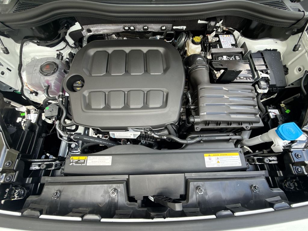 Thumbnail: 2026 Volkswagen Tiguan - 9