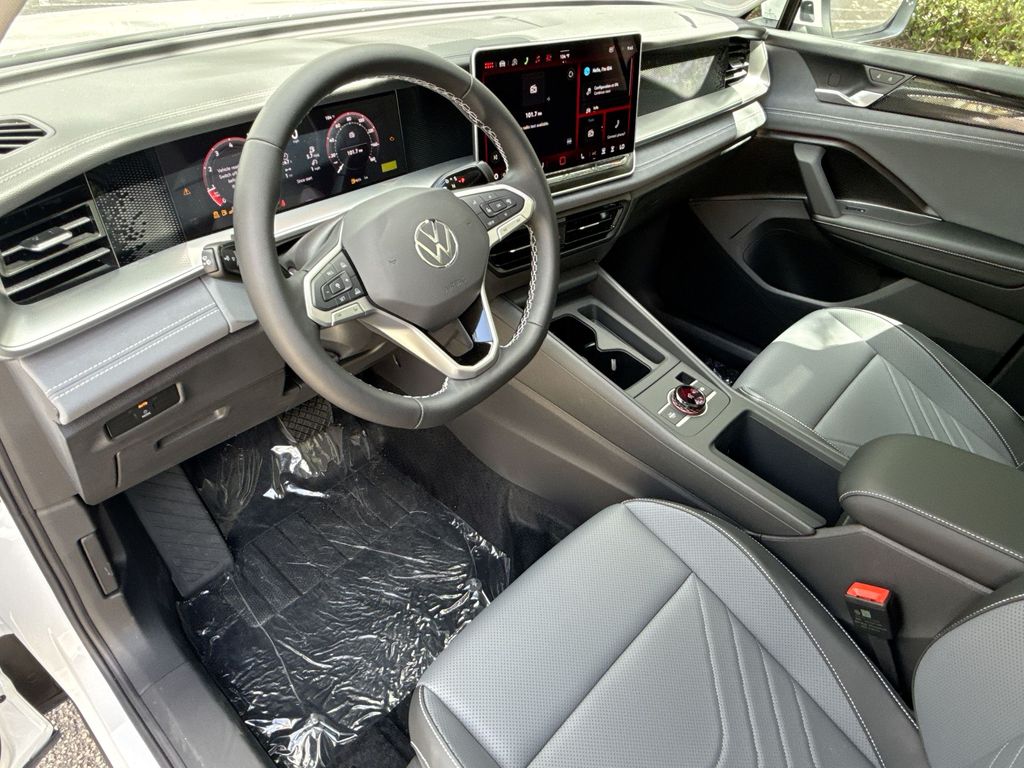 Thumbnail: 2026 Volkswagen Tiguan - 2